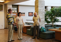 Iš kairės: fotomenininkas R. Puišys, menotyrininkė G. Kuizinaitė ir fotomenininkas A. Macijauskas