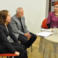 Poetai Daiva Čepauskaitė ir Donaldas Kajokas bei renginio vedėja KAVB Skaitytojų klubo kuratorė Lina Sabaitytė