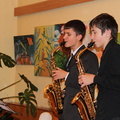 Saksofonais grojo Meno mokyklos auklėtiniai
