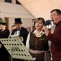 Plokščių himną atliko Muzikinio teatro solistas J. Janušaitis ir Plokščių kultūros namų renginių organizatorė I. Krištolaitienė