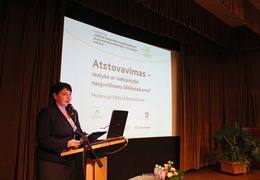 Konferencijos pradžią paskelbė Kauno apskrities viešosios bibliotekos direktorė Asta Naudžiūnienė