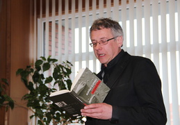 Susitikimas su Metų knygos laureatu rašytoju Alvydu Šlepiku