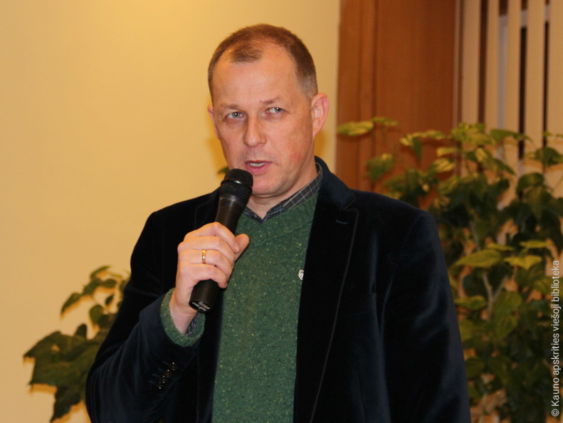 Rašytojas, poetas, kino ir teatro režisierius, dainų autorius ir atlikėjas Vytautas V. Landsbergis