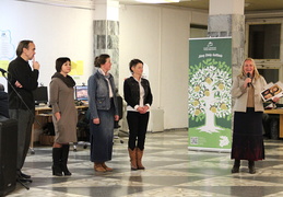 Renginio vedėja ir parodoje dalyvaujantys autoriai: V. Narvilas, R. Jonauskienė, R. Rudžionienė ir E. Šalaševičienė