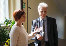 Kultūros paveldo skyriaus vyr. specialistė Danutė Rūkienė ir KAVB darbuotojas Alvydas Surblys