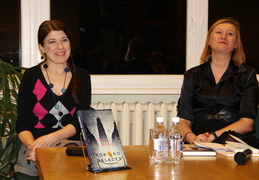 Rašytoja Renata Šerelytė ir doc. dr. Asta Gustaitienė.