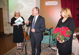 Birštono savivaldybės vicemeras Juozas Aleksandravičius ir Birštono bibliotekos direktorė Alina Jaskūnienė.