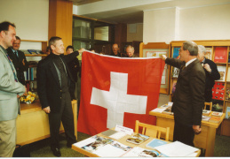 Šveicariškų leidinių skaityklos atidarymas. 2000 m.