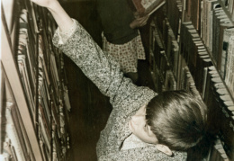 1950 m. bibliotekoje skaitė 712 vaikų bei paauglių