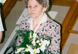 Pirmoji KAVB Garbės skaitytoja Birutė Čepkauskienė. 1996 m.