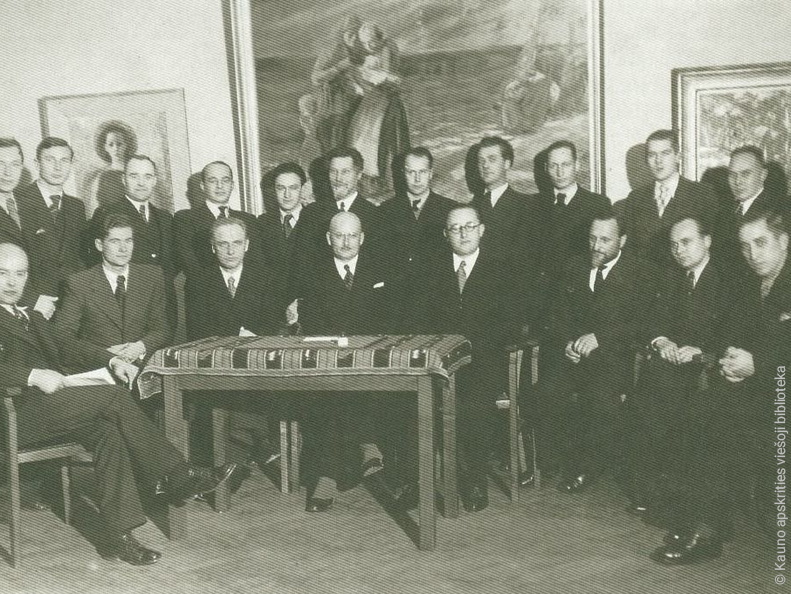 1939 m. Taupomųjų kasų premijavimui pristatytų pirmosios parodos dalyviai