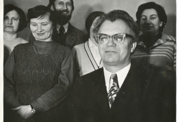 Direktorius J. Baltušis. 1976 m.