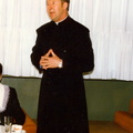 Kunigas ir poetas R. Mikutavičius. 1994 m.