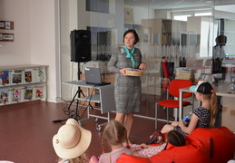 Telšių rajono savivaldybės Karolinos Praniauskaitės viešosios bibliotekos Vaikų literatūros skyriaus vedėja Rūta Savickienė