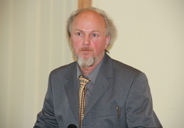 Prof. R. Dulskis