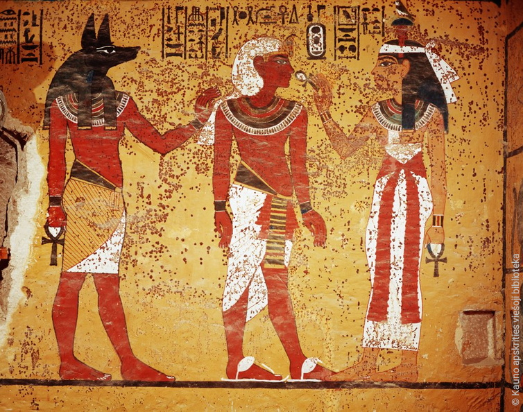 Tutanchamonas su Egipto dievais Anubiu ir Neftis. Egiptas..jpg