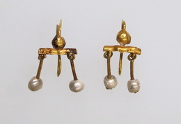 Aukso ir perlų auskarai. Romos imperija. I a.
