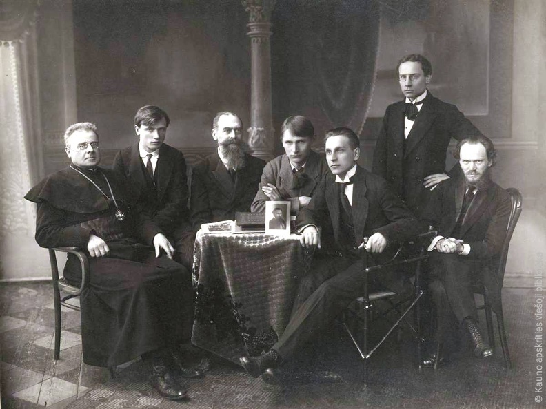 Lietuvių meno kūrėjų draugijos valdyba. 1920 m.