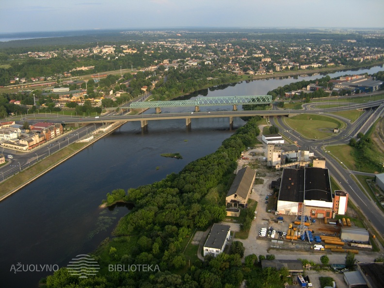 Zaliasis ir M. K. Ciurliono tiltai_fotogr. V. Stanaitis_2010.jpg