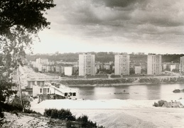 Tilto per Nerį statyba. Apie 1982 m.