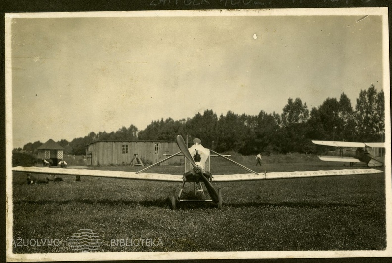 06.Lektuvas ANBO-I is priekio, 1925, Lietuvos aviacijos muziejus.jpg