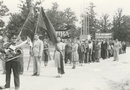 Sportininkai šventinių demonstracijų metu