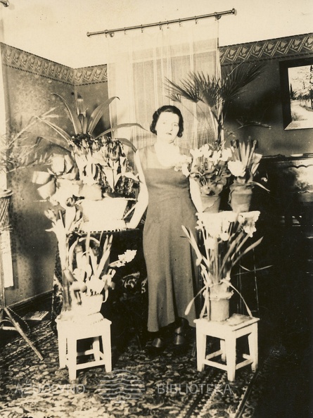 Eleonora_Janusauskaite_1928-1929.jpg